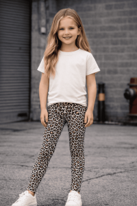 69080b18 054a 415c a372 5bc3e26c26b7 683x1024